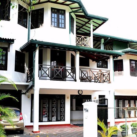 Kandy Holiday Home エクステリア 写真